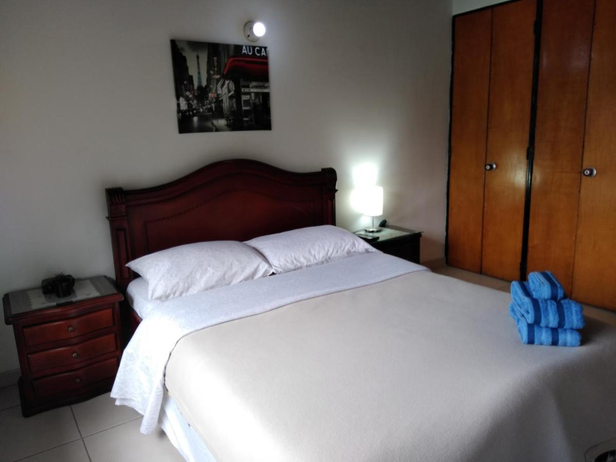Hostal Norma101 Богота Екстериор снимка